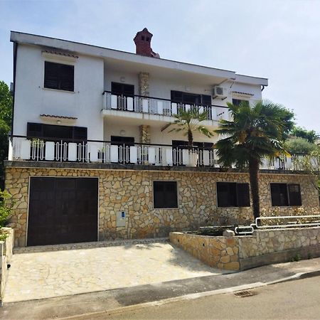 Apartments Martina Njivice Ngoại thất bức ảnh