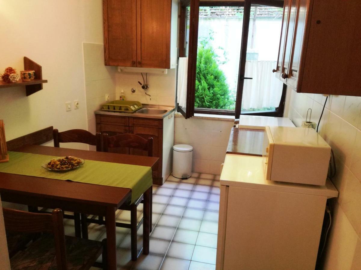 Apartments Martina Njivice Ngoại thất bức ảnh